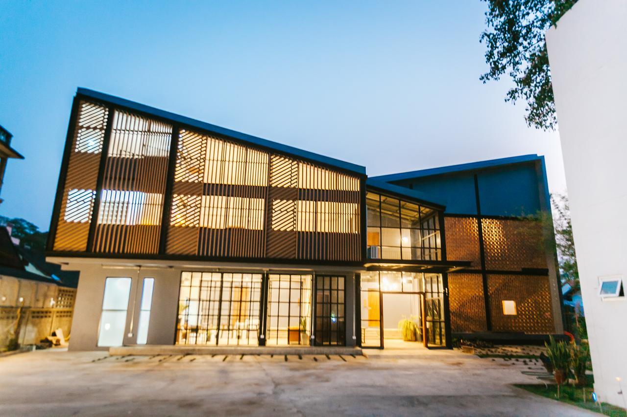 Hug Inn Phrae Eksteriør bilde
