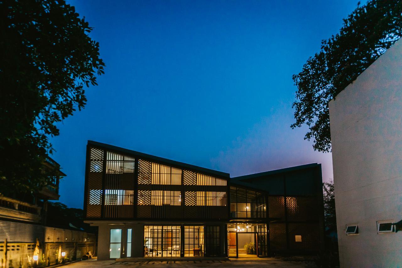 Hug Inn Phrae Eksteriør bilde